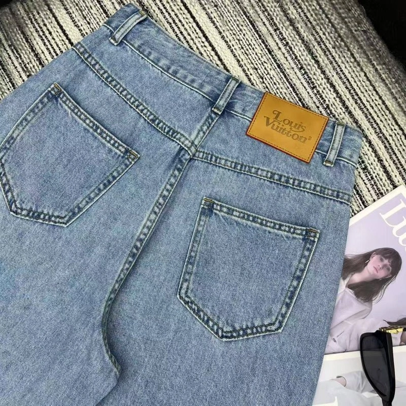 Versatile Louis Vuitton T-Shirts 131634