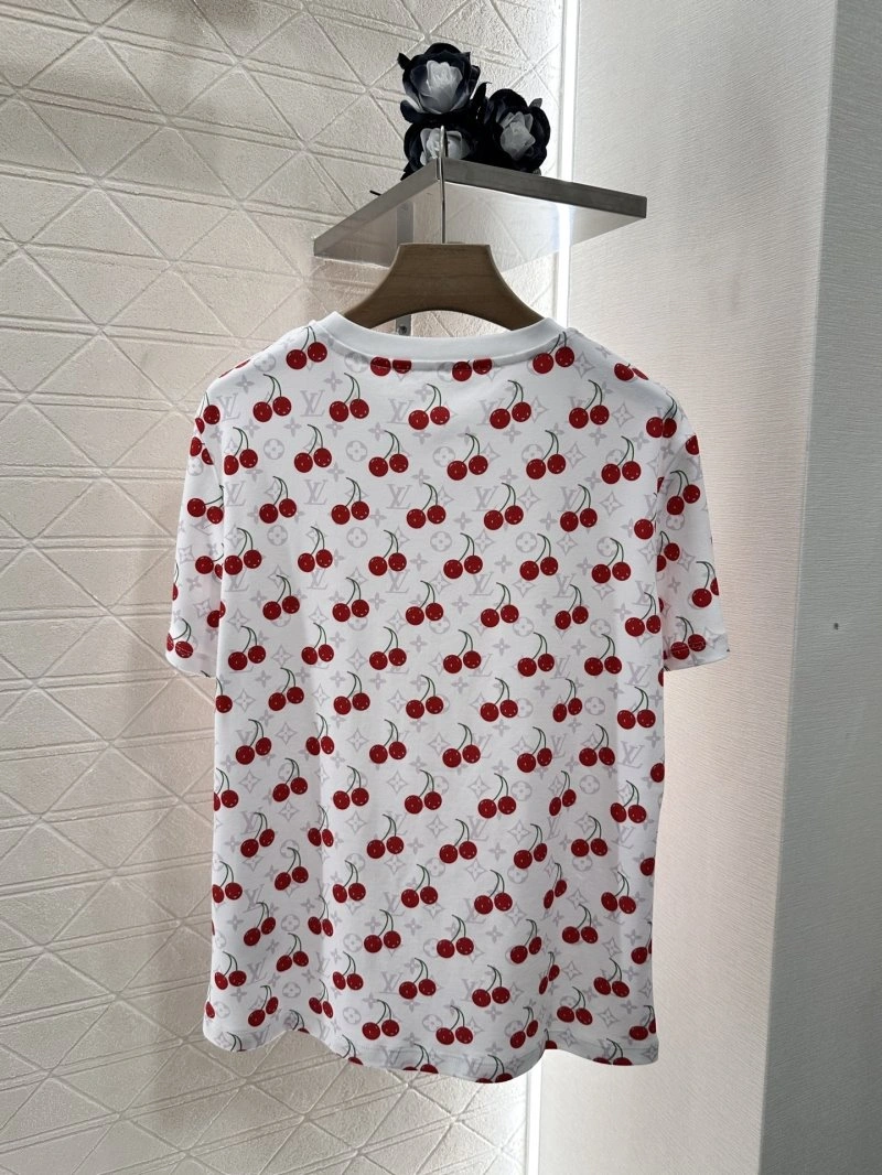 Louis Vuitton T-Shirts Lightweight 131637