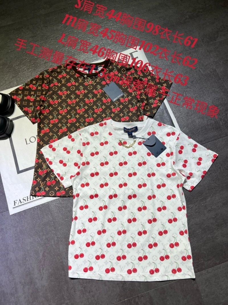 Louis Vuitton T-Shirts Trendy 131617