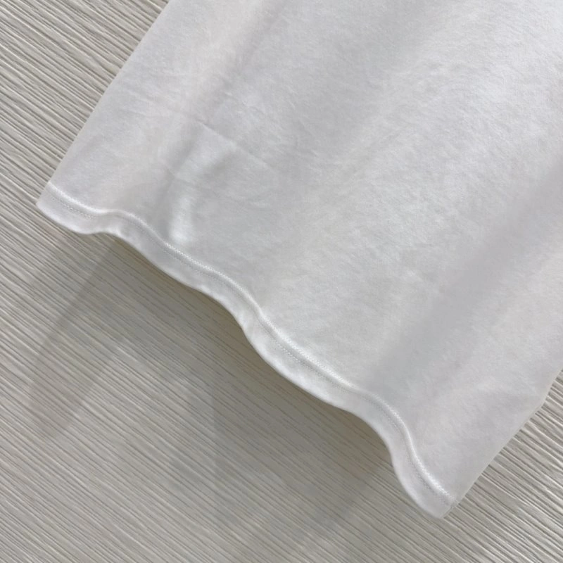 Stylish Louis Vuitton T-Shirts 131608