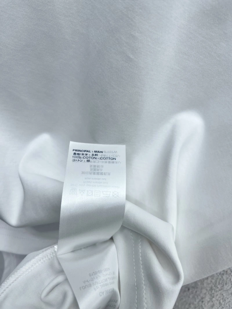Louis Vuitton T-Shirts Unisex 131630