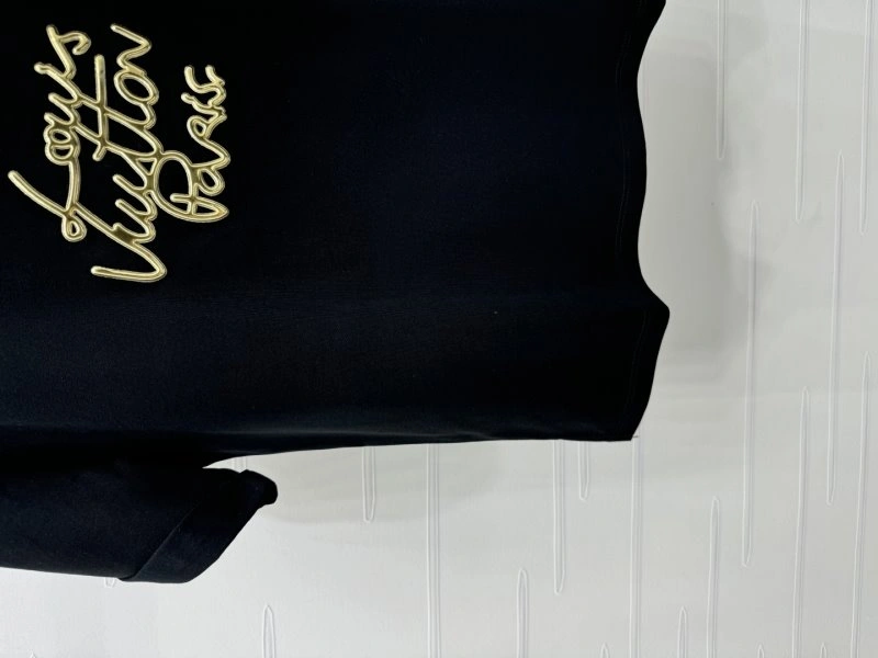 Comfortable Louis Vuitton T-Shirts 131607