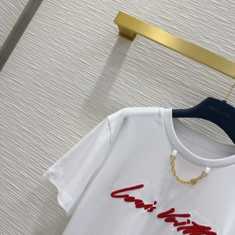 Compact Louis Vuitton T-Shirts 131606