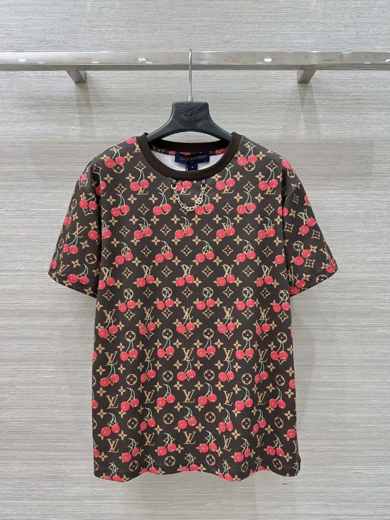 Louis Vuitton T-Shirts FreshLook 131583