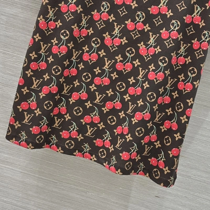 Louis Vuitton T-Shirts FreshLook 131583