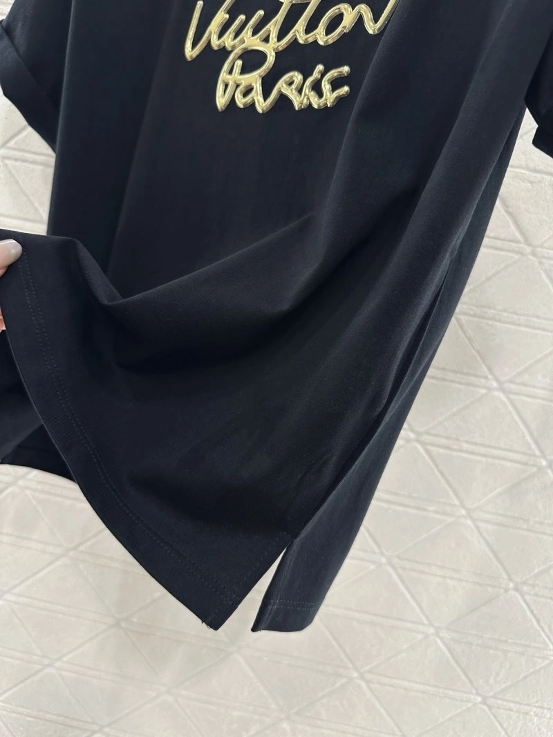 Louis Vuitton T-Shirts Seasonal 131586
