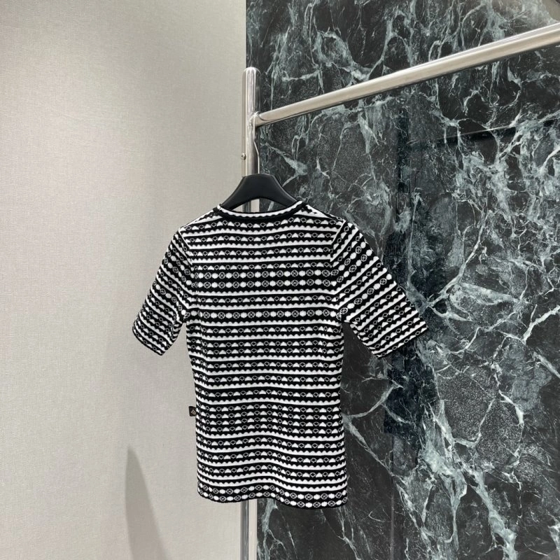 SoftTouch Louis Vuitton T-Shirts 131589
