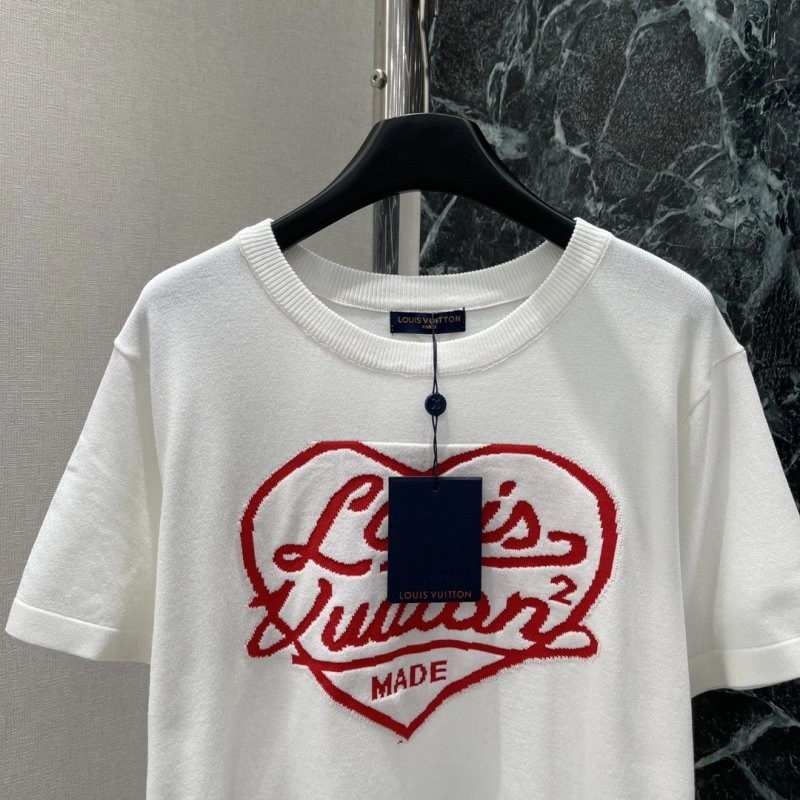 Louis Vuitton T-Shirts MultiPurpose 131594