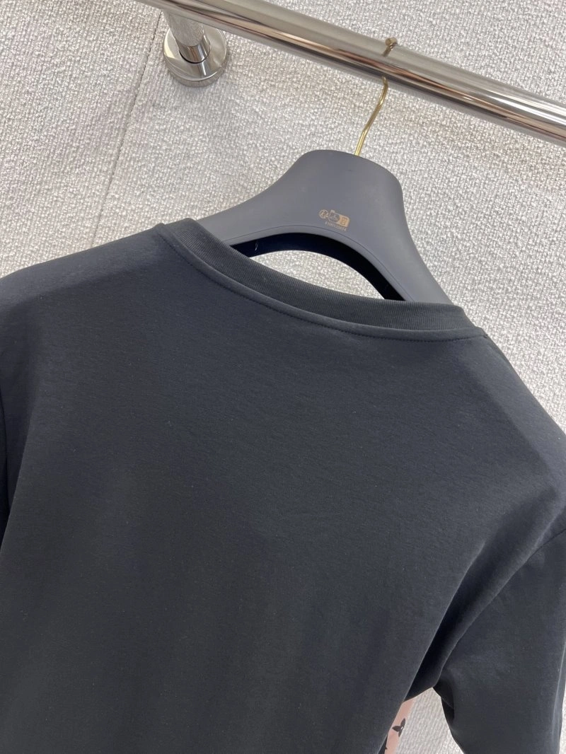 Louis Vuitton T-Shirts Flexible 131576
