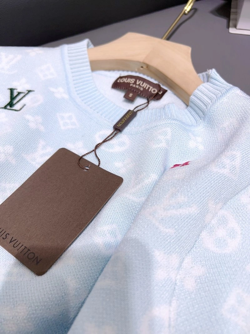 Affordable Louis Vuitton T-Shirts 131600