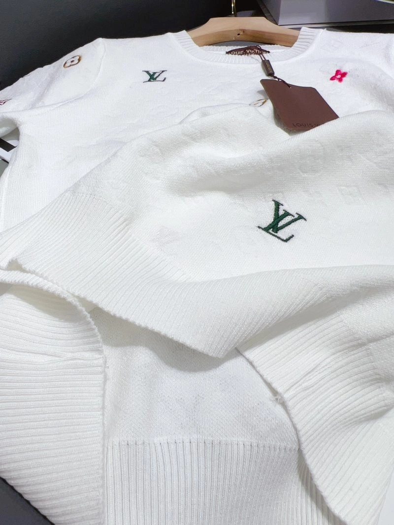 Louis Vuitton T-Shirts Comfortable 131598