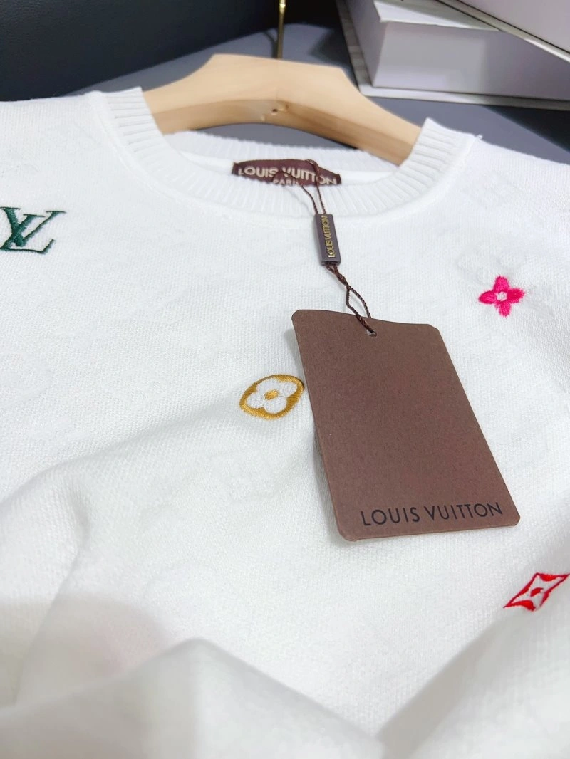 Louis Vuitton T-Shirts Comfortable 131598