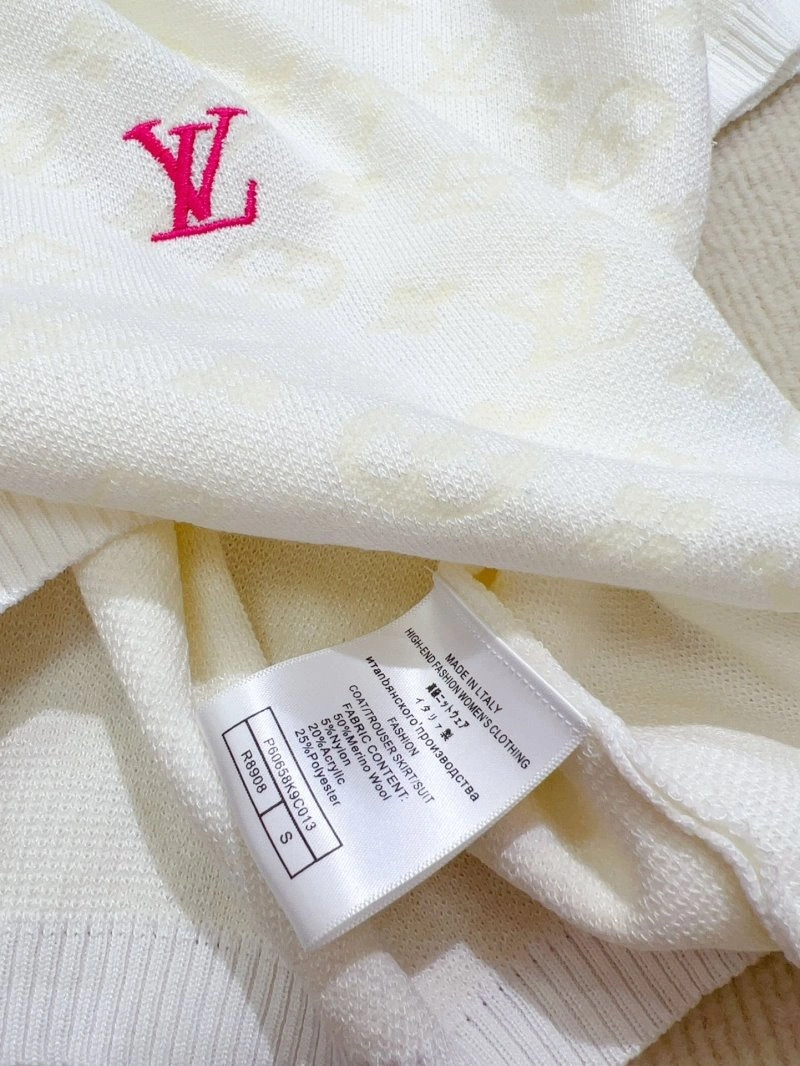 Louis Vuitton T-Shirts Comfortable 131597
