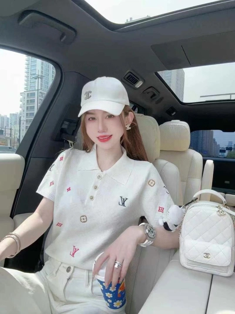 Louis Vuitton T-Shirts Comfortable 131597