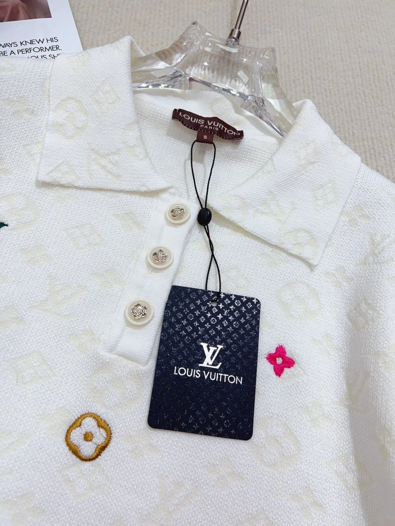 Louis Vuitton T-Shirts Comfortable 131597