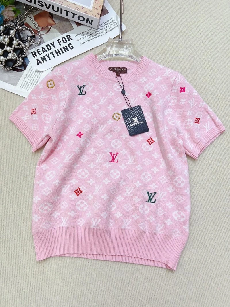 WellDesigned Louis Vuitton T-Shirts 131580