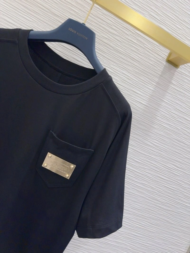 Louis Vuitton T-Shirts Compact 131595