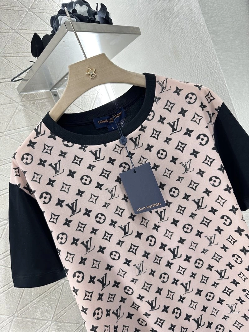 EasyMatch Louis Vuitton T-Shirts 131578