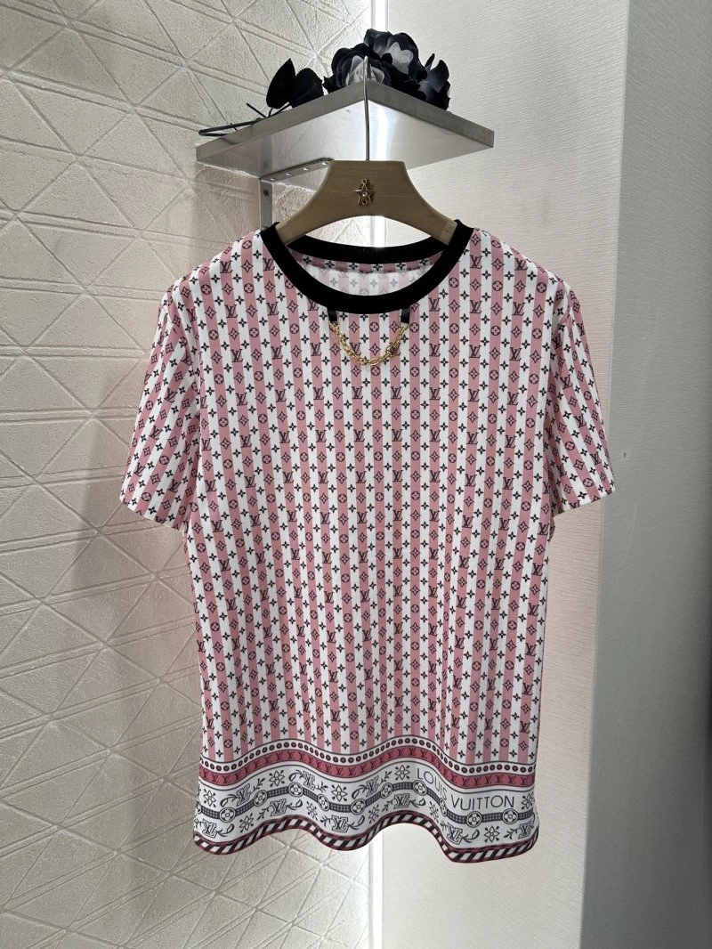 FreshLook Louis Vuitton T-Shirts 131571