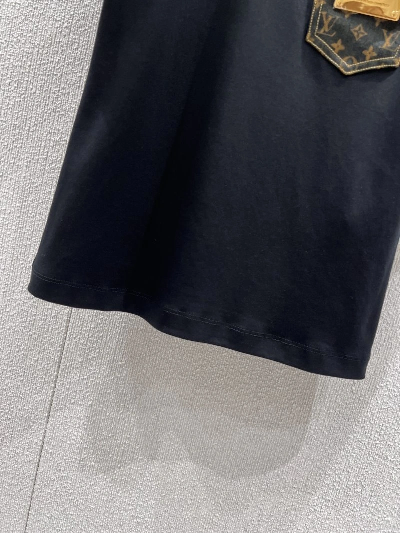 Louis Vuitton T-Shirts Lightweight 131569