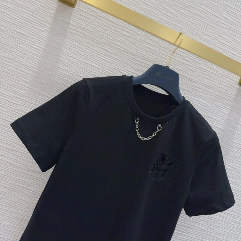 Lightweight Louis Vuitton T-Shirts 131566