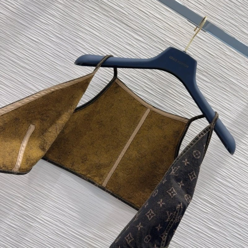 Durable Louis Vuitton T-Shirts 131560
