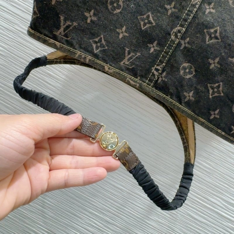 Durable Louis Vuitton T-Shirts 131560