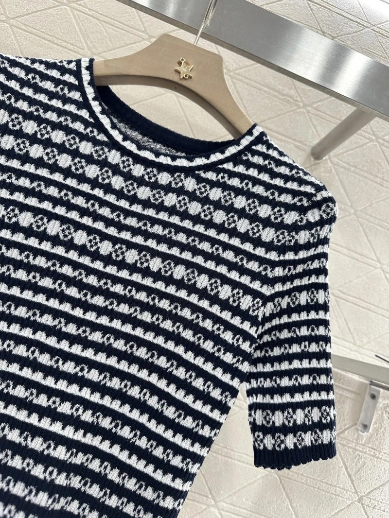 Upgraded Louis Vuitton T-Shirts 131557