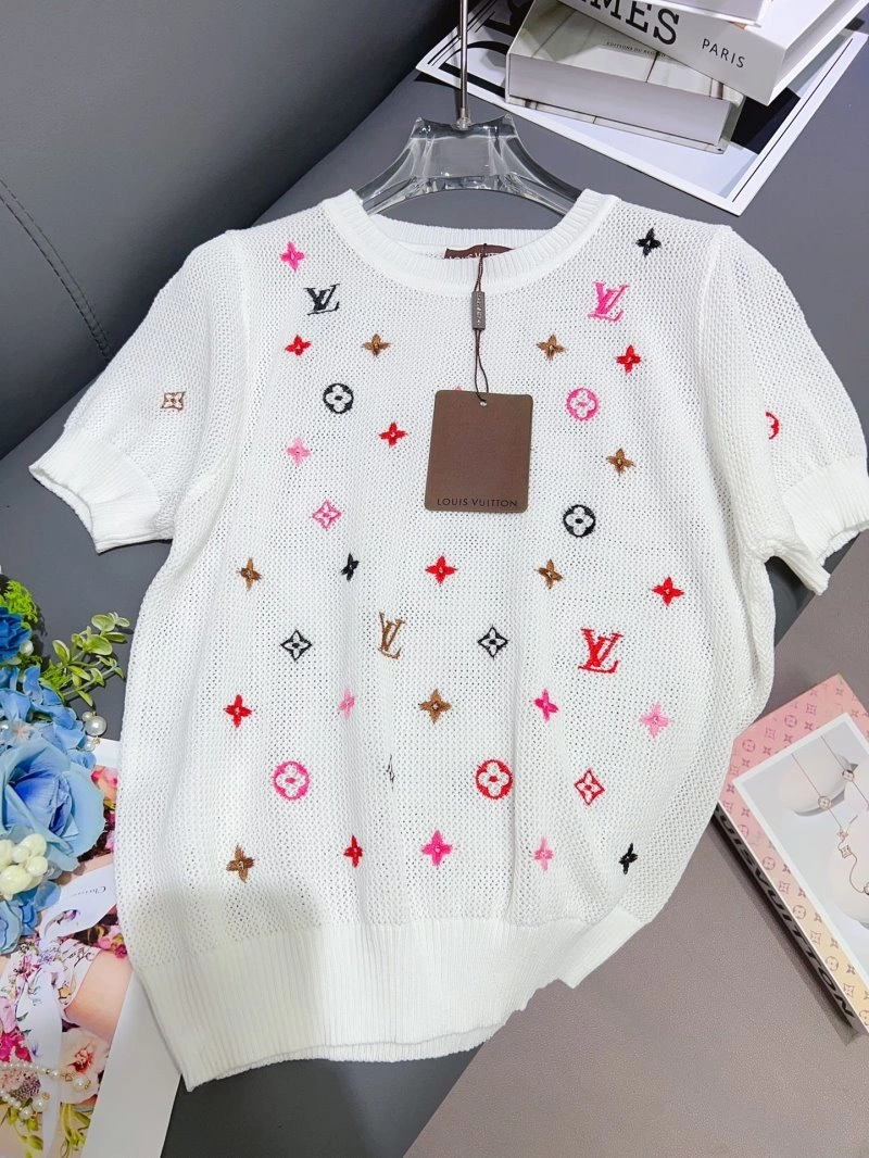 Louis Vuitton T-Shirts HighPerformance 131549