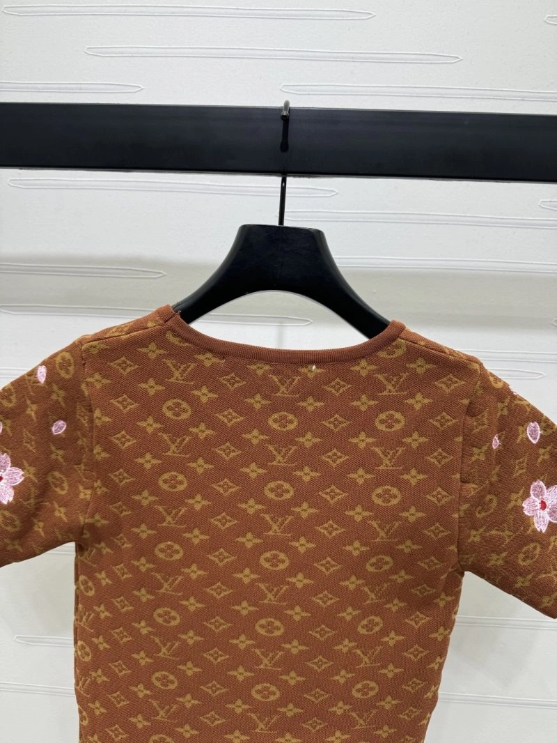 Durable Louis Vuitton T-Shirts 131531
