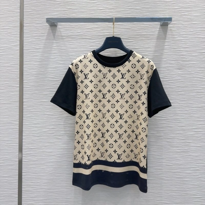 Louis Vuitton T-Shirts TravelReady 131555