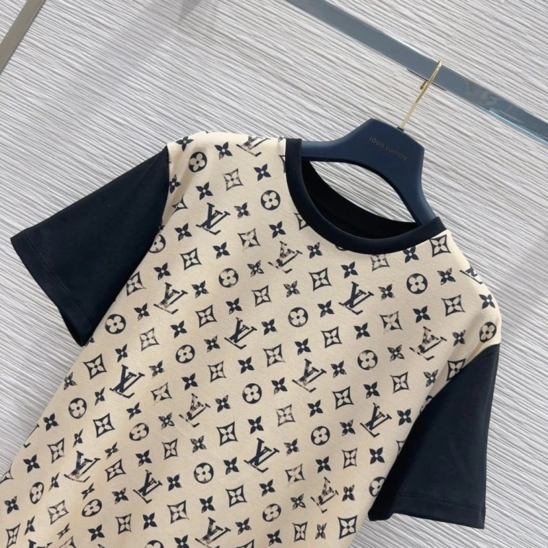 Louis Vuitton T-Shirts TravelReady 131555
