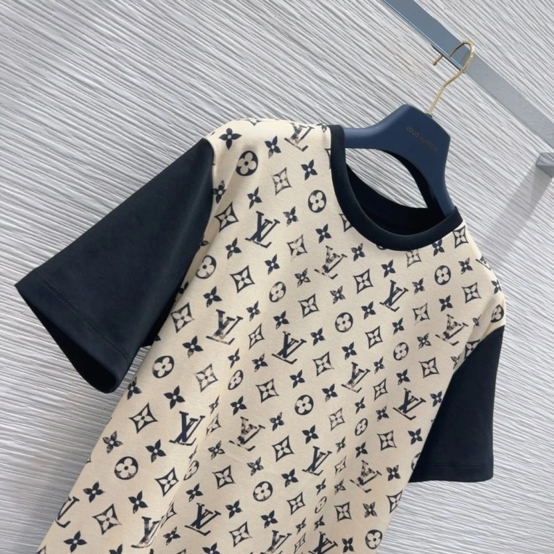 Louis Vuitton T-Shirts TravelReady 131555