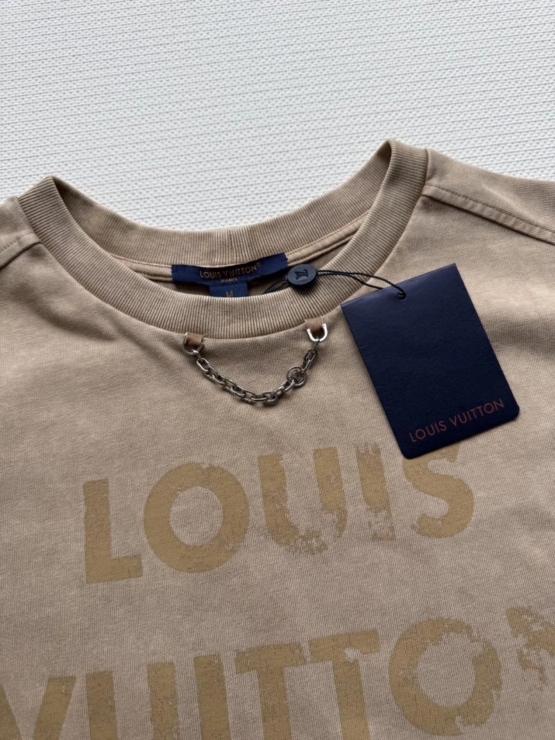 Louis Vuitton T-Shirts Neat 131535