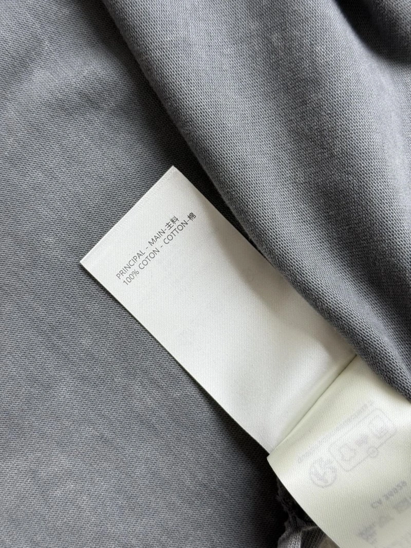 Louis Vuitton T-Shirts Efficient 131536