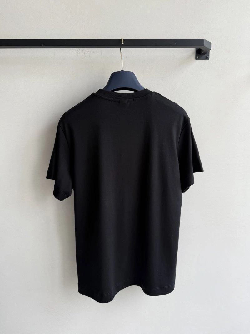 Louis Vuitton T-Shirts WellDesigned 131538