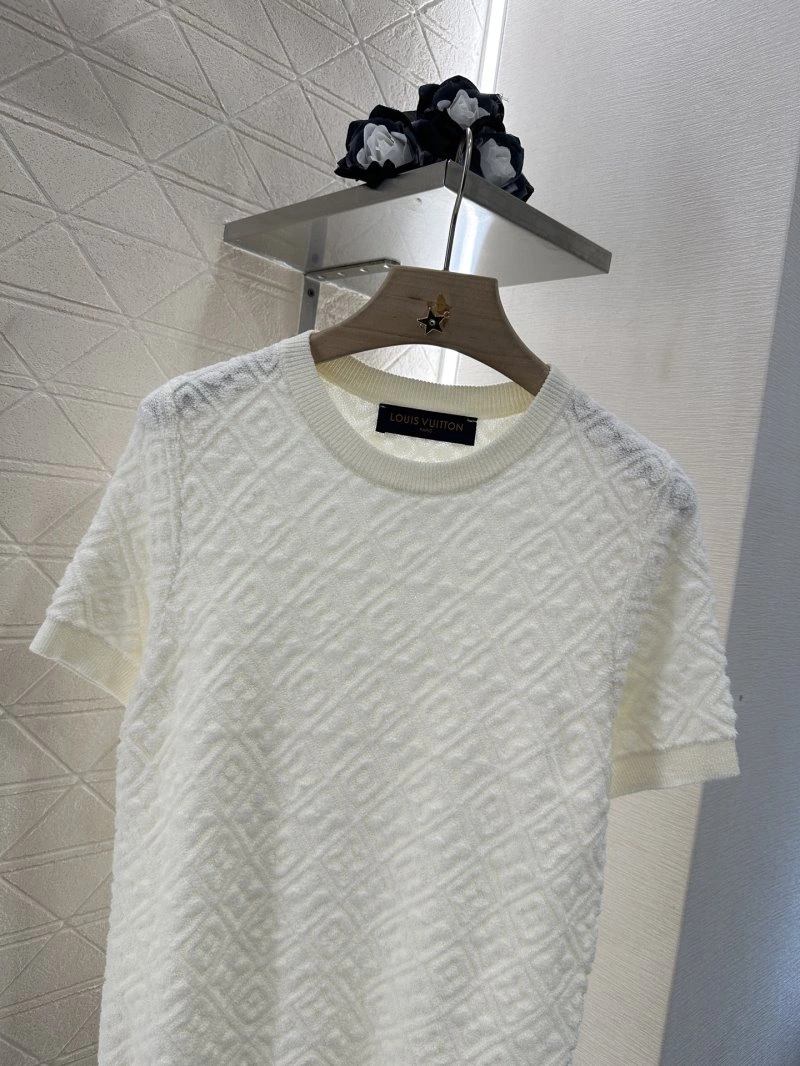 Soft Louis Vuitton T-Shirts 131548