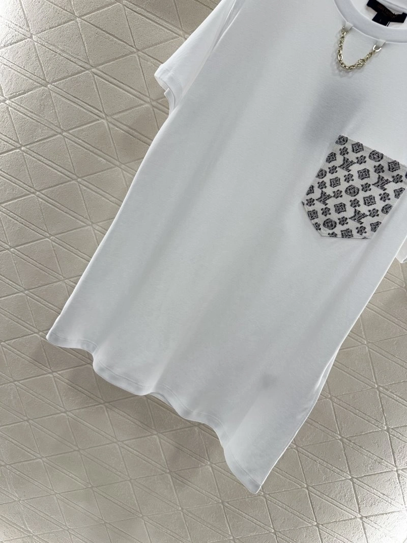 Louis Vuitton T-Shirts Vibrant 131552