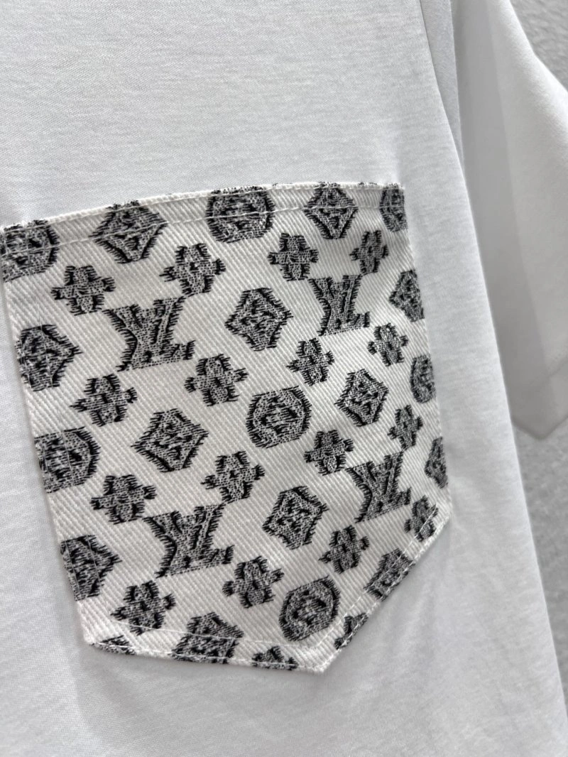 Louis Vuitton T-Shirts Unisex 131533