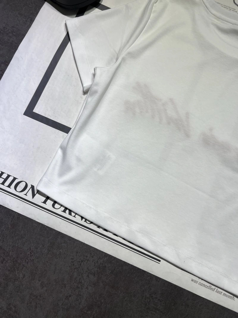 Louis Vuitton T-Shirts WaterResistant 131532
