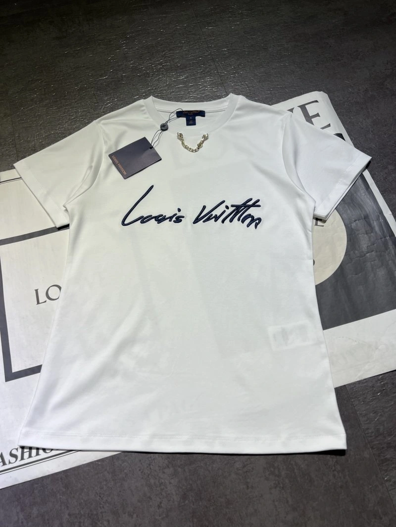 HighQuality Louis Vuitton T-Shirts 131527