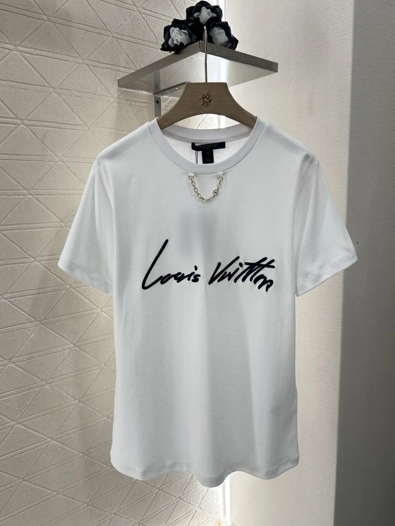 Lightweight Louis Vuitton T-Shirts 131520