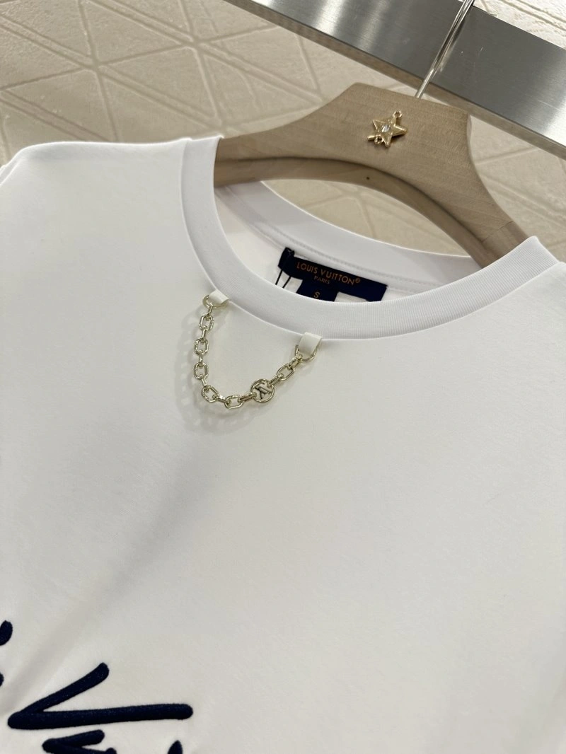 Lightweight Louis Vuitton T-Shirts 131520