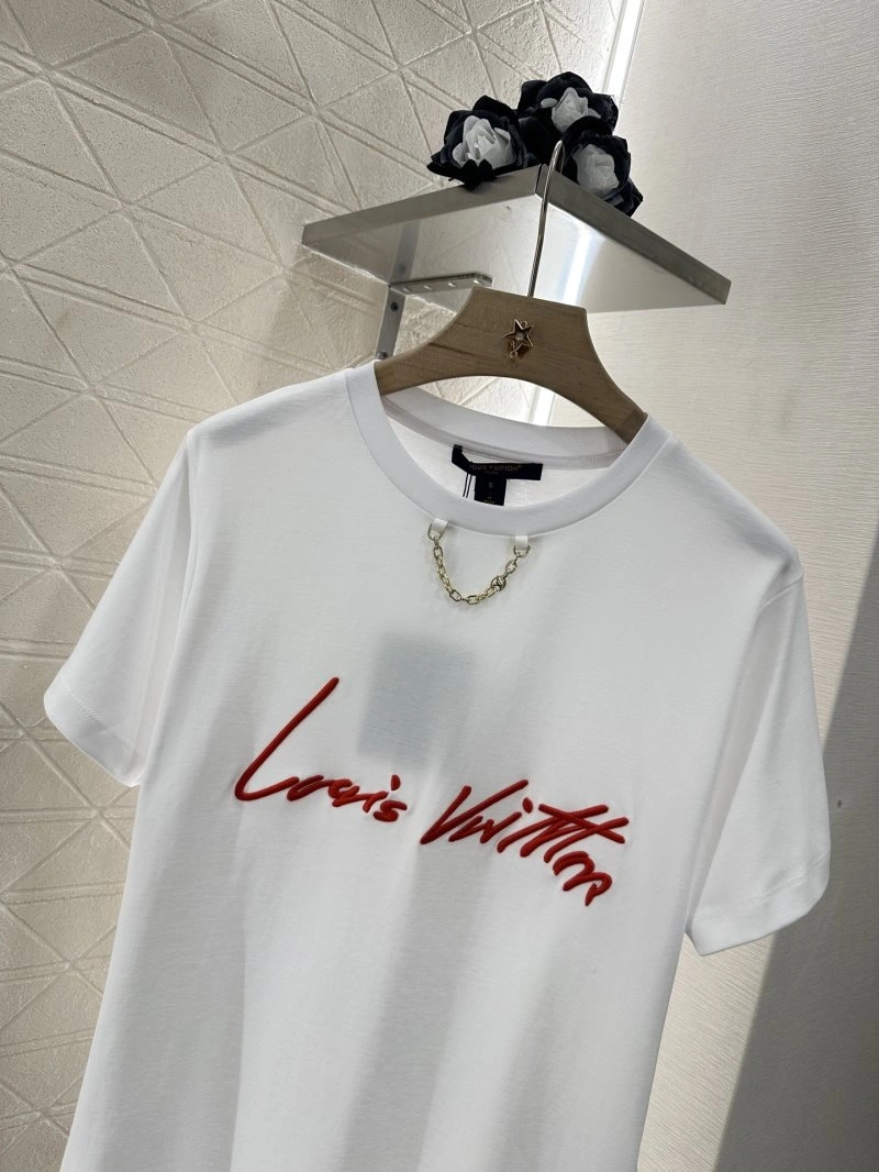 Resilient Louis Vuitton T-Shirts 131519