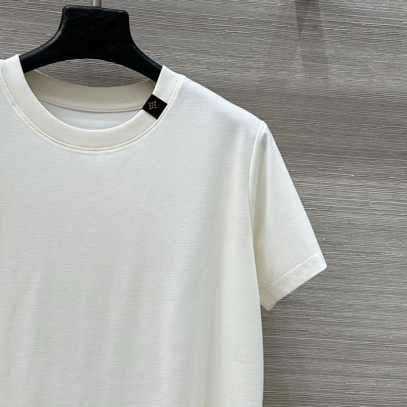 Louis Vuitton T-Shirts Bold 131518