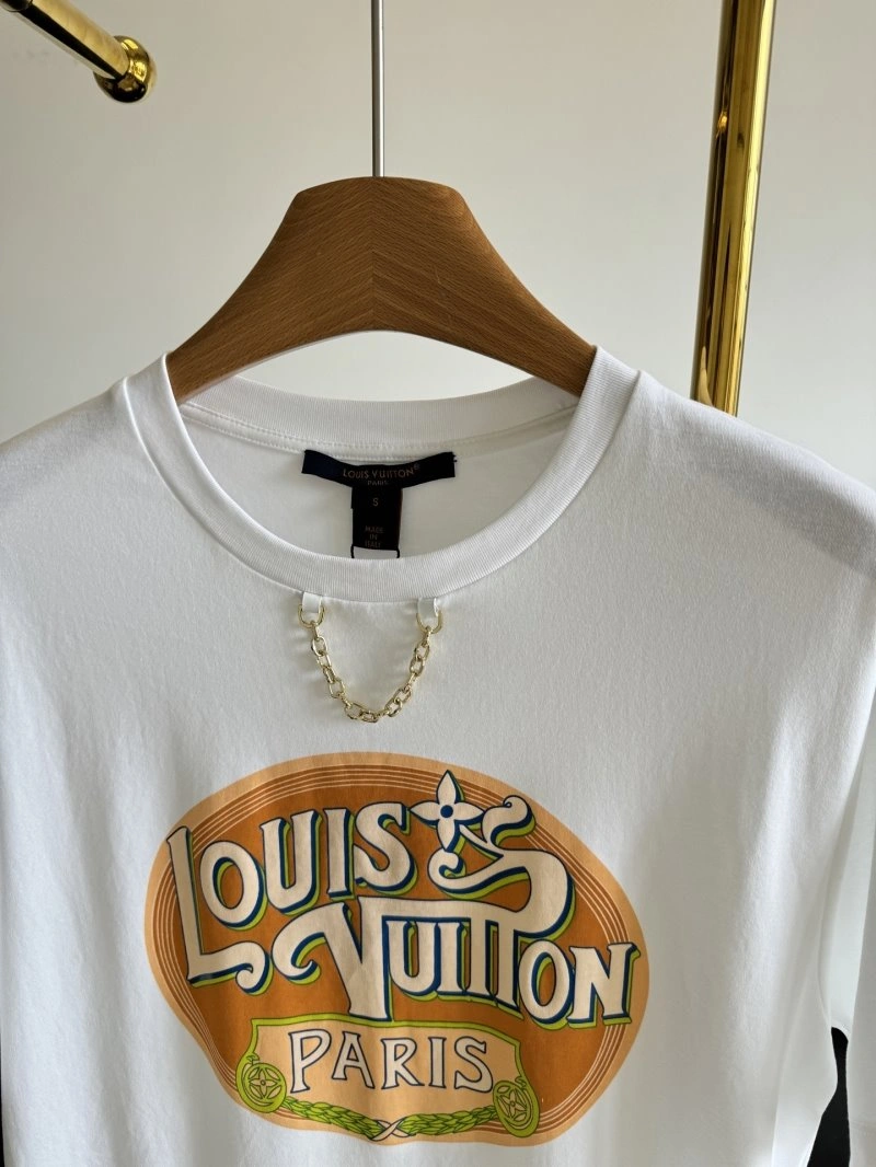 Louis Vuitton T-Shirts Refined 130591