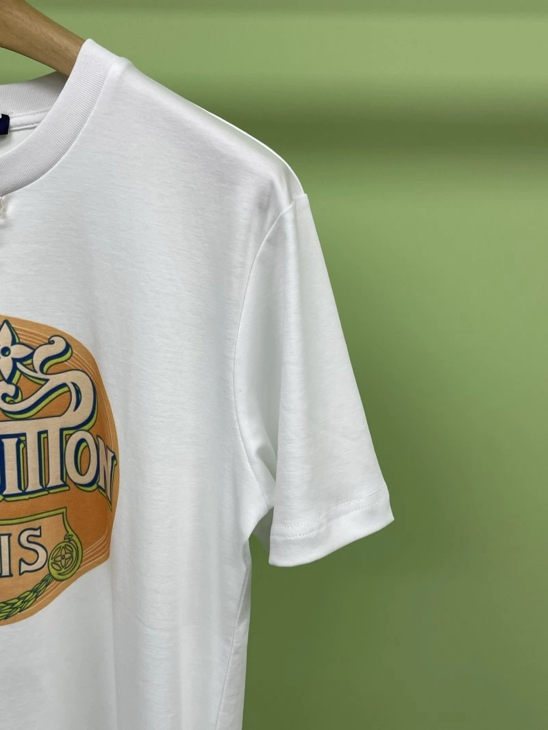 Lightweight Louis Vuitton T-Shirts 130598