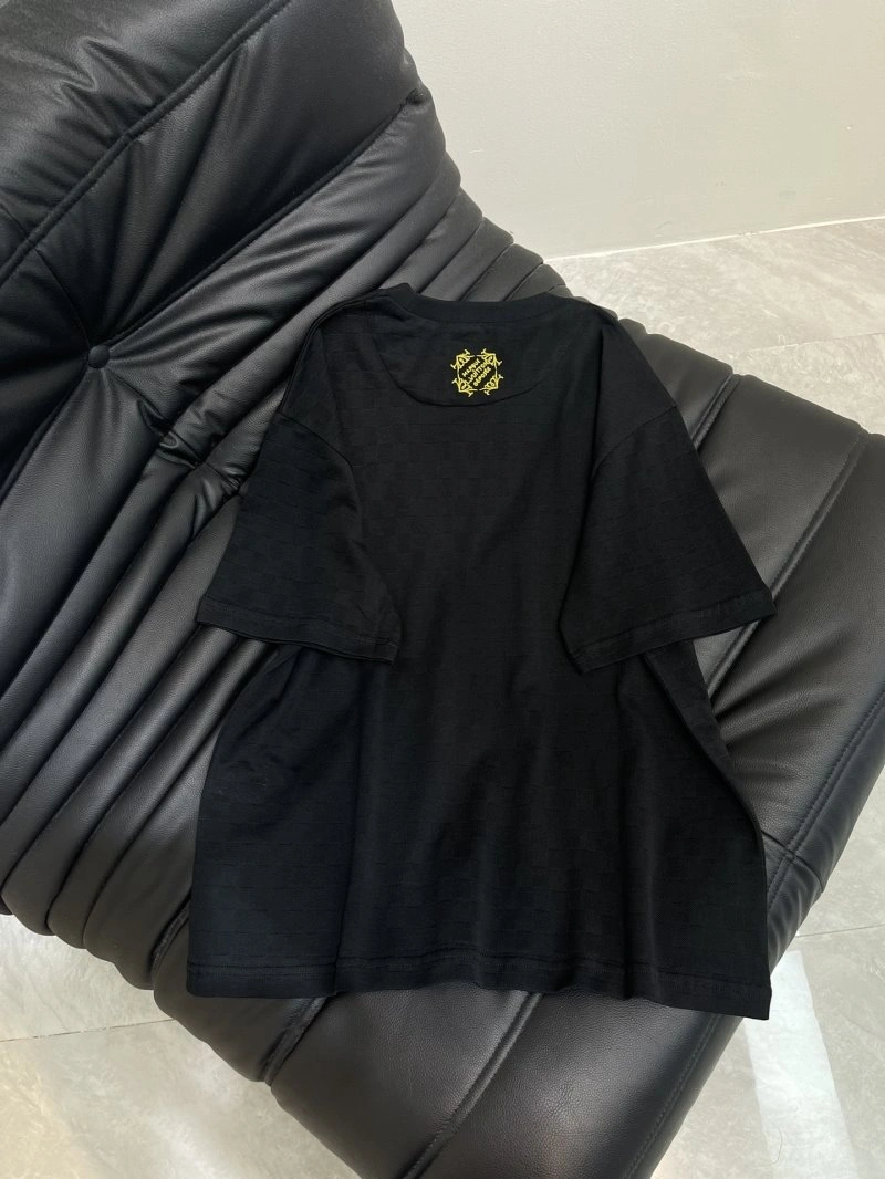 Louis Vuitton T-Shirts Durable 130593
