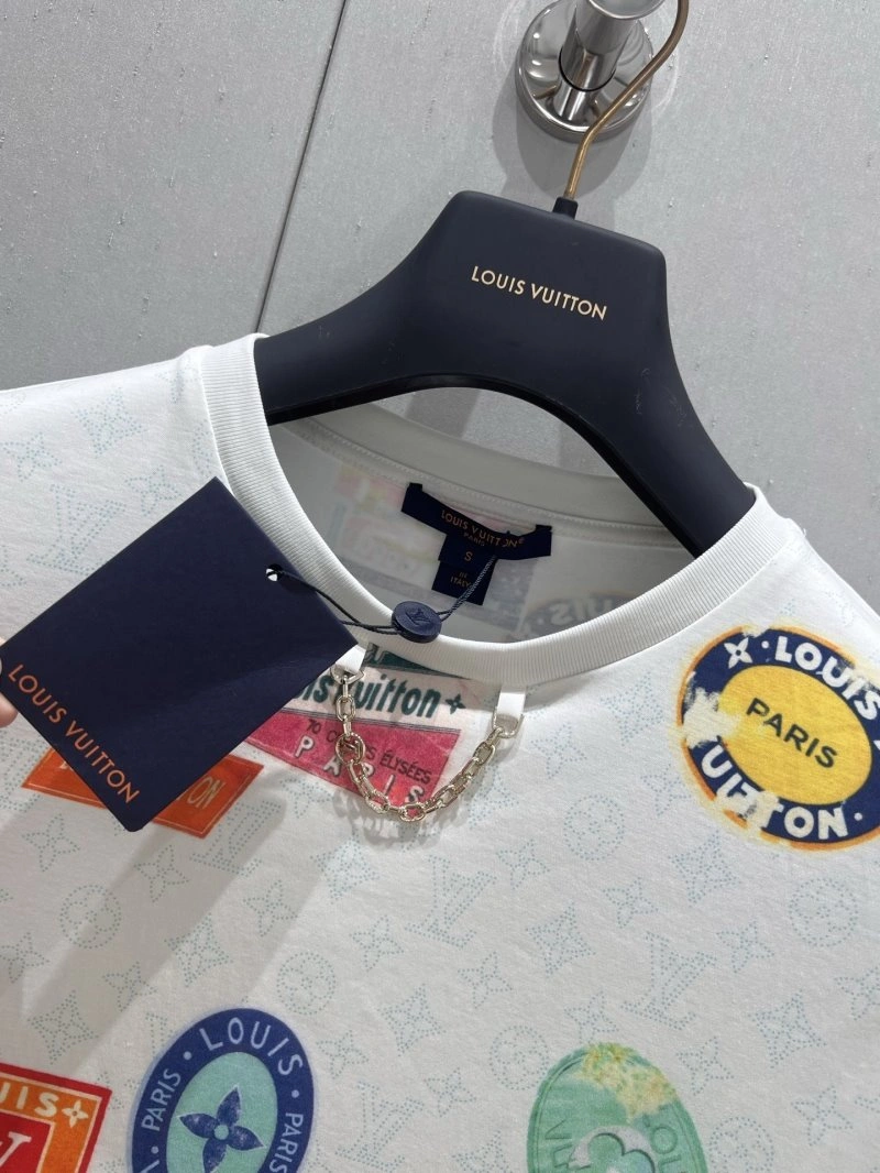 Comfortable Louis Vuitton T-Shirts 130604