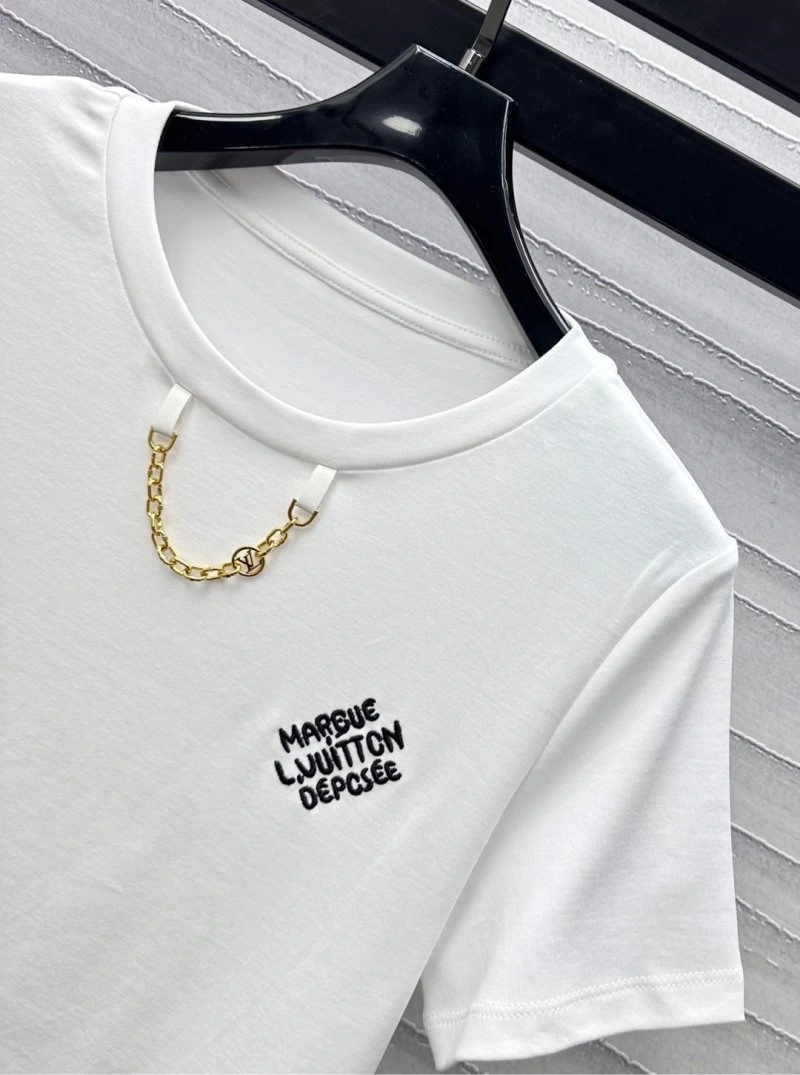 FashionForward Louis Vuitton T-Shirts 130588